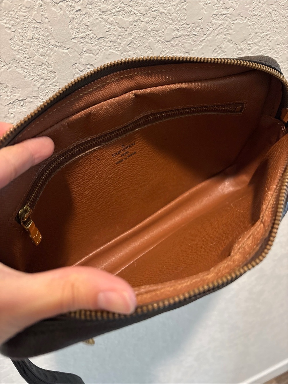 Louis Vuitton Marly Dragonne
Monogram Clutch Bag - Picture 12 of 14